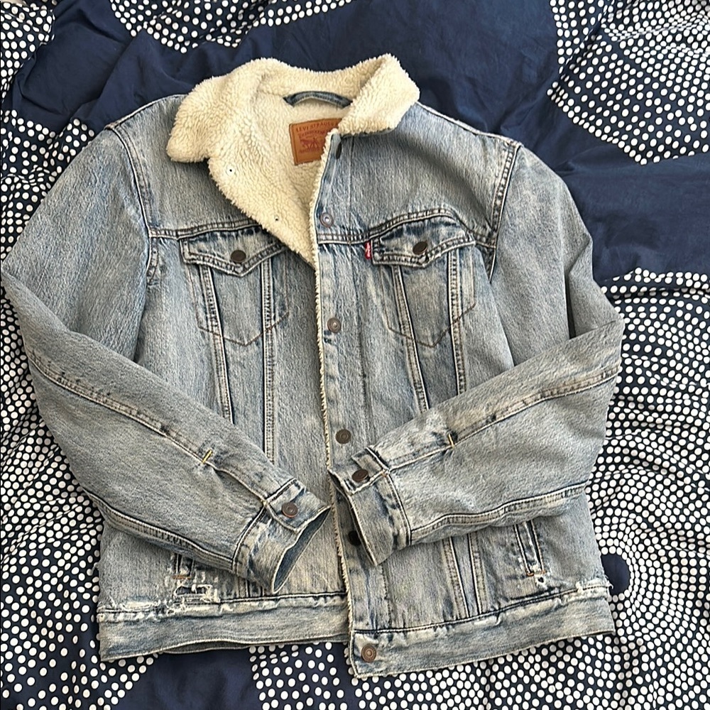 Levi's Gray Denim Jacket with Cream Sherpa Lining